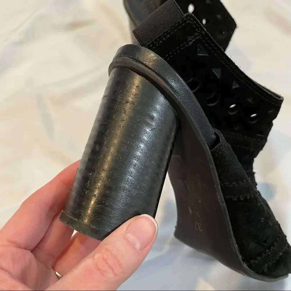Topshop Black Leather Peep Toe Laser Cut Chunky Heel Ankle Boots Womens 37 Fall
